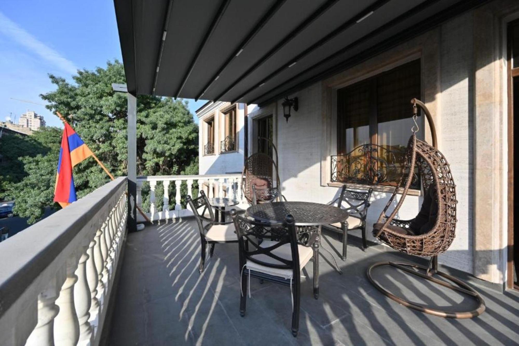 Partez Hotel 예레반 외부 사진