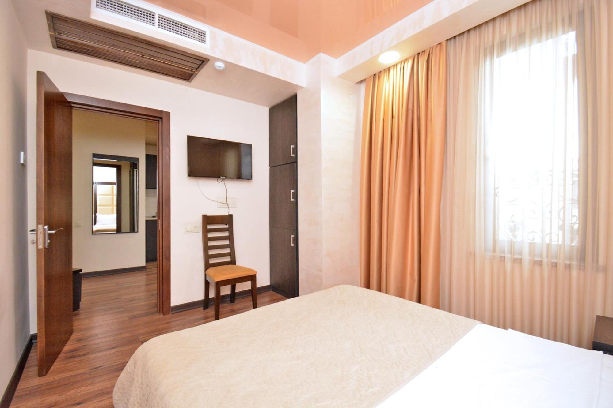 Partez Hotel 예레반 외부 사진